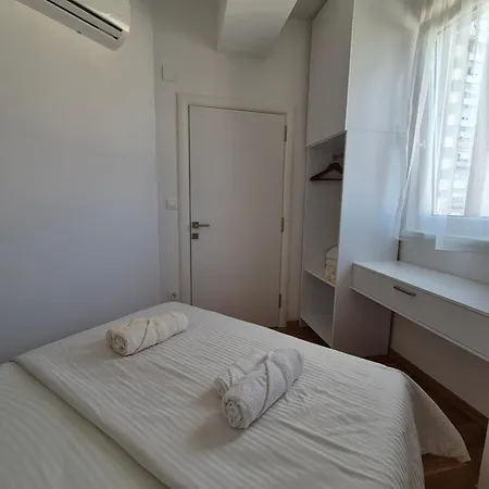 Апартаменты Minilux Rooftopapartment